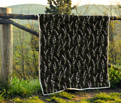 Lavender Flowers Pattern Print Quilt