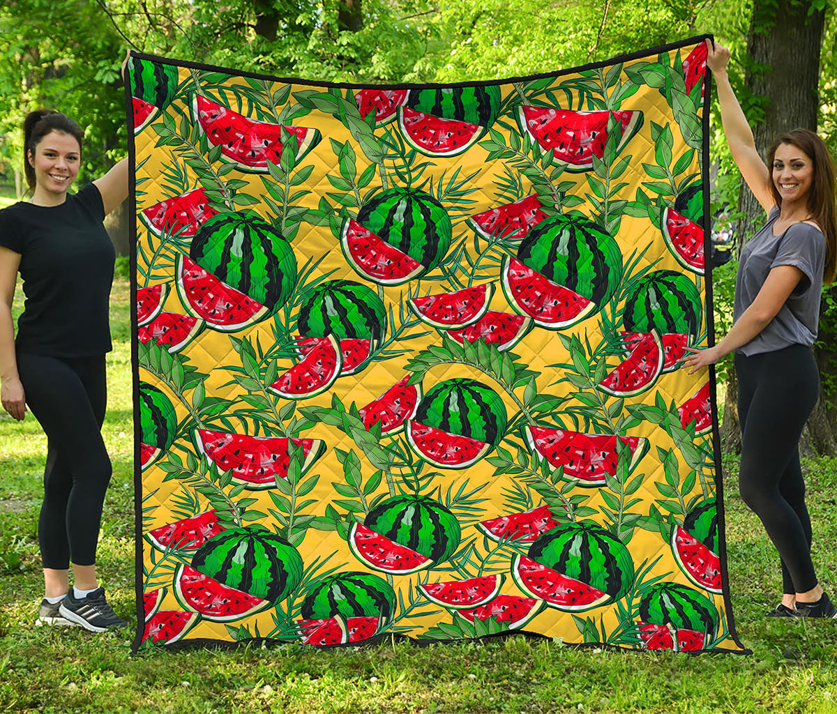 Leaf Watermelon Pieces Pattern Print Quilt