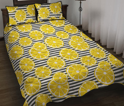 Lemon Striped Pattern Print Quilt Bed Set