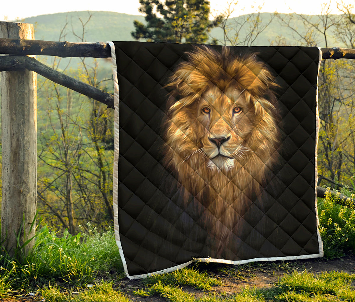 Leo Portrait Print Quilt