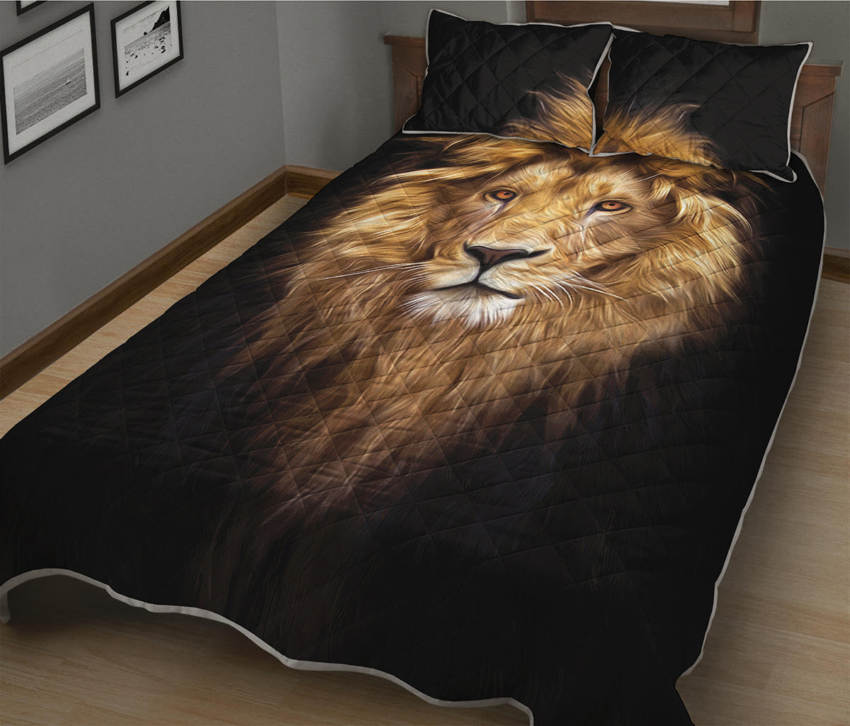 Leo Portrait Print Quilt Bed Set