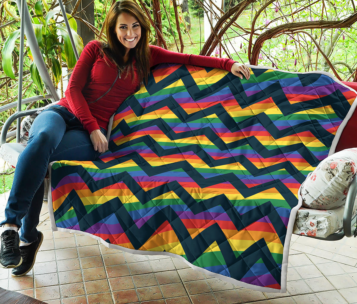 LGBT Pride Rainbow Chevron Pattern Print Quilt