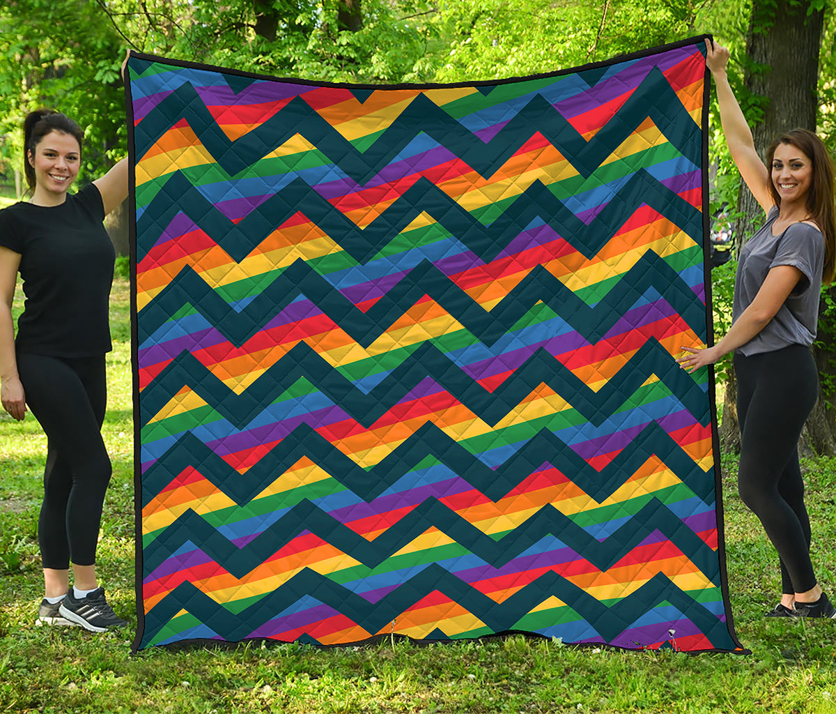 LGBT Pride Rainbow Chevron Pattern Print Quilt