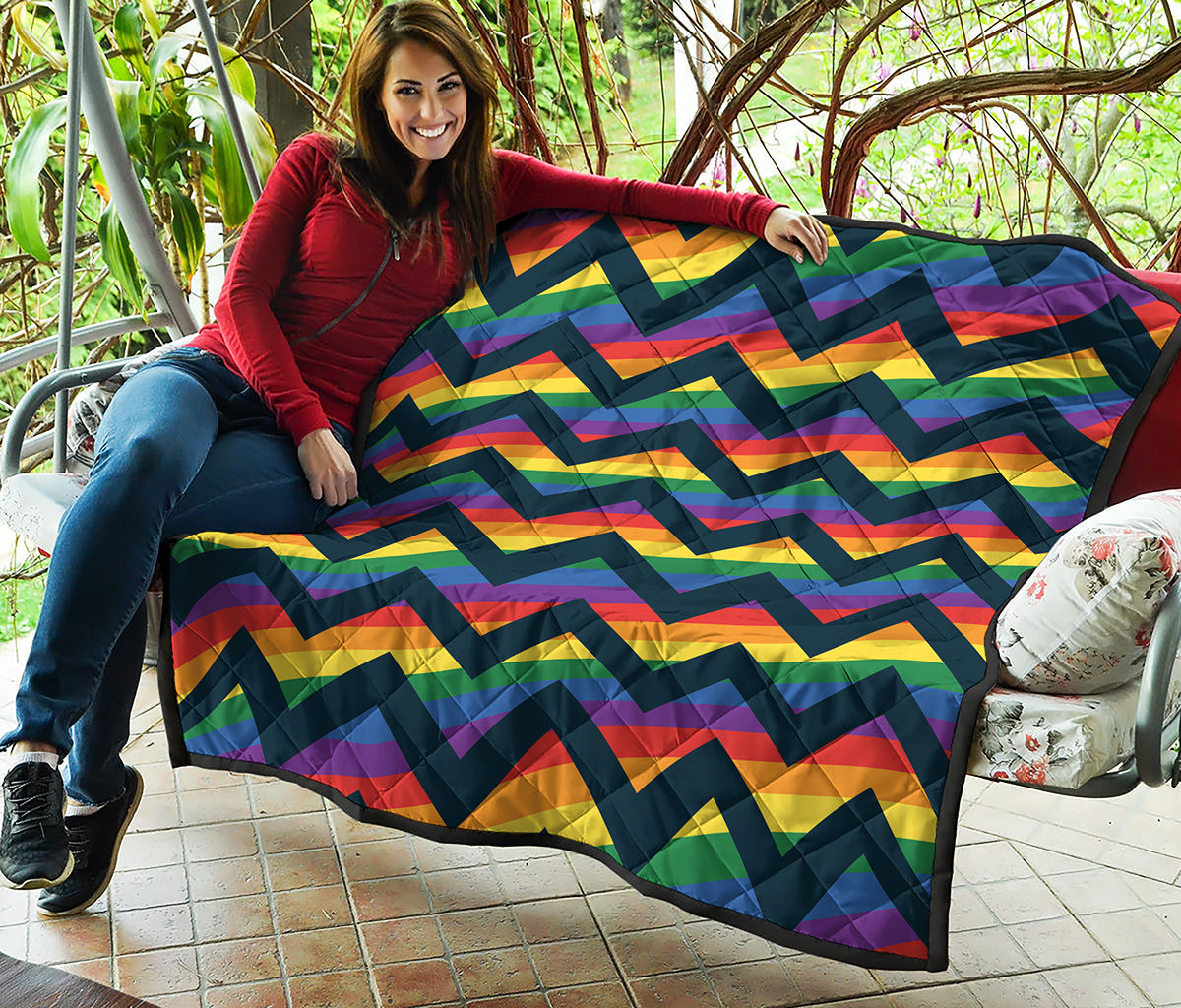 LGBT Pride Rainbow Chevron Pattern Print Quilt