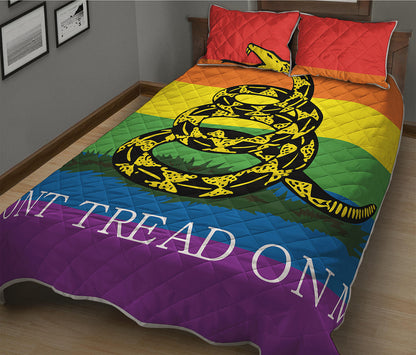 LGBT Rainbow Gadsden Flag Print Quilt Bed Set