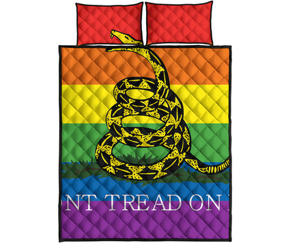 LGBT Rainbow Gadsden Flag Print Quilt Bed Set