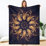 Light Fractal Print Blanket