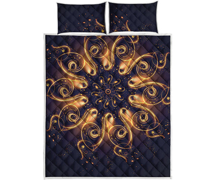 Light Fractal Print Quilt Bed Set