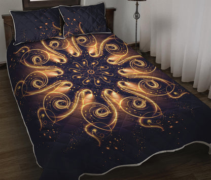 Light Fractal Print Quilt Bed Set