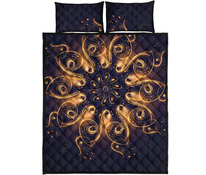 Light Fractal Print Quilt Bed Set