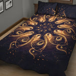 Light Fractal Print Quilt Bed Set