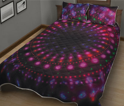 Light Mandala Print Quilt Bed Set