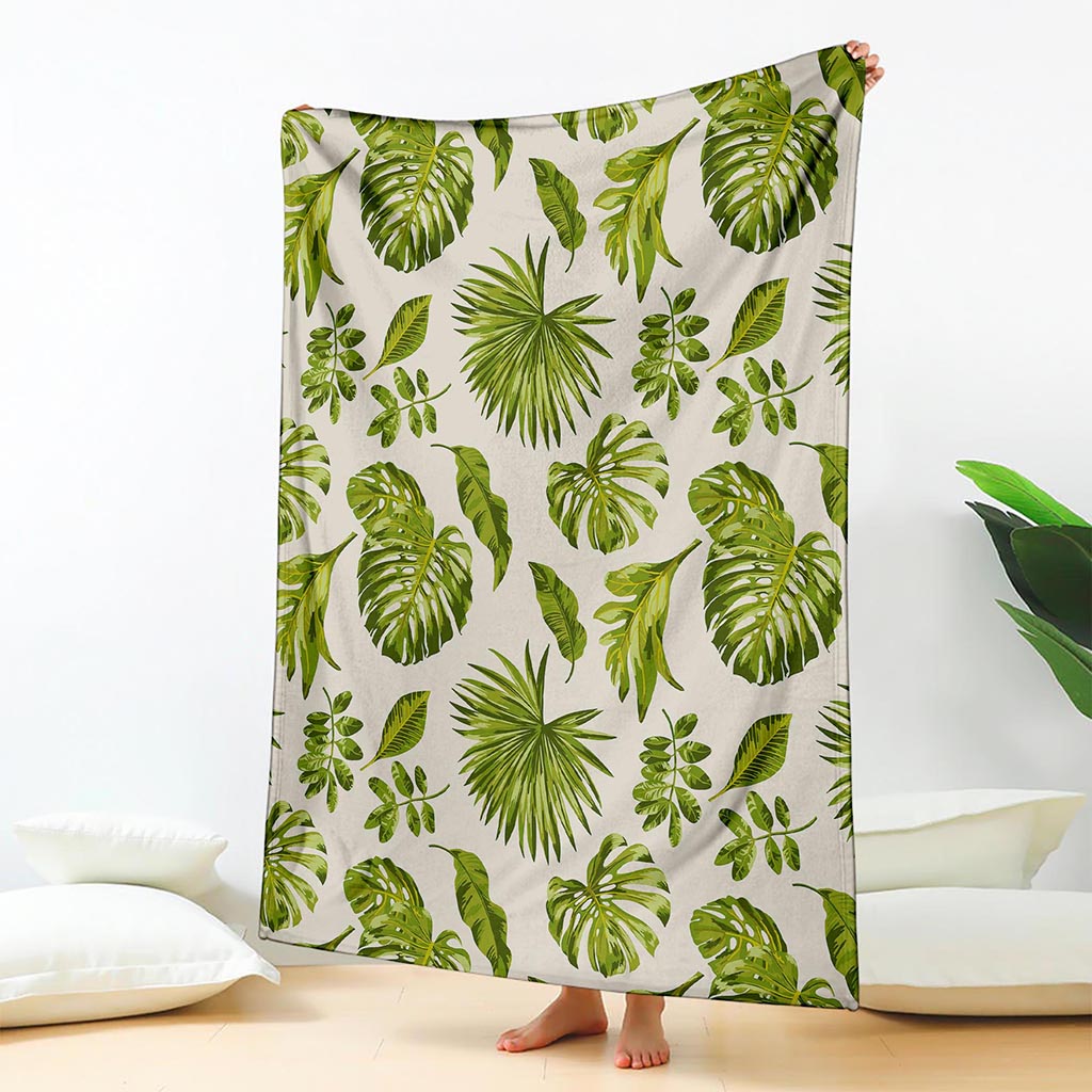 Light Tropical Leaf Pattern Print Blanket