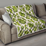 Light Tropical Leaf Pattern Print Quilt