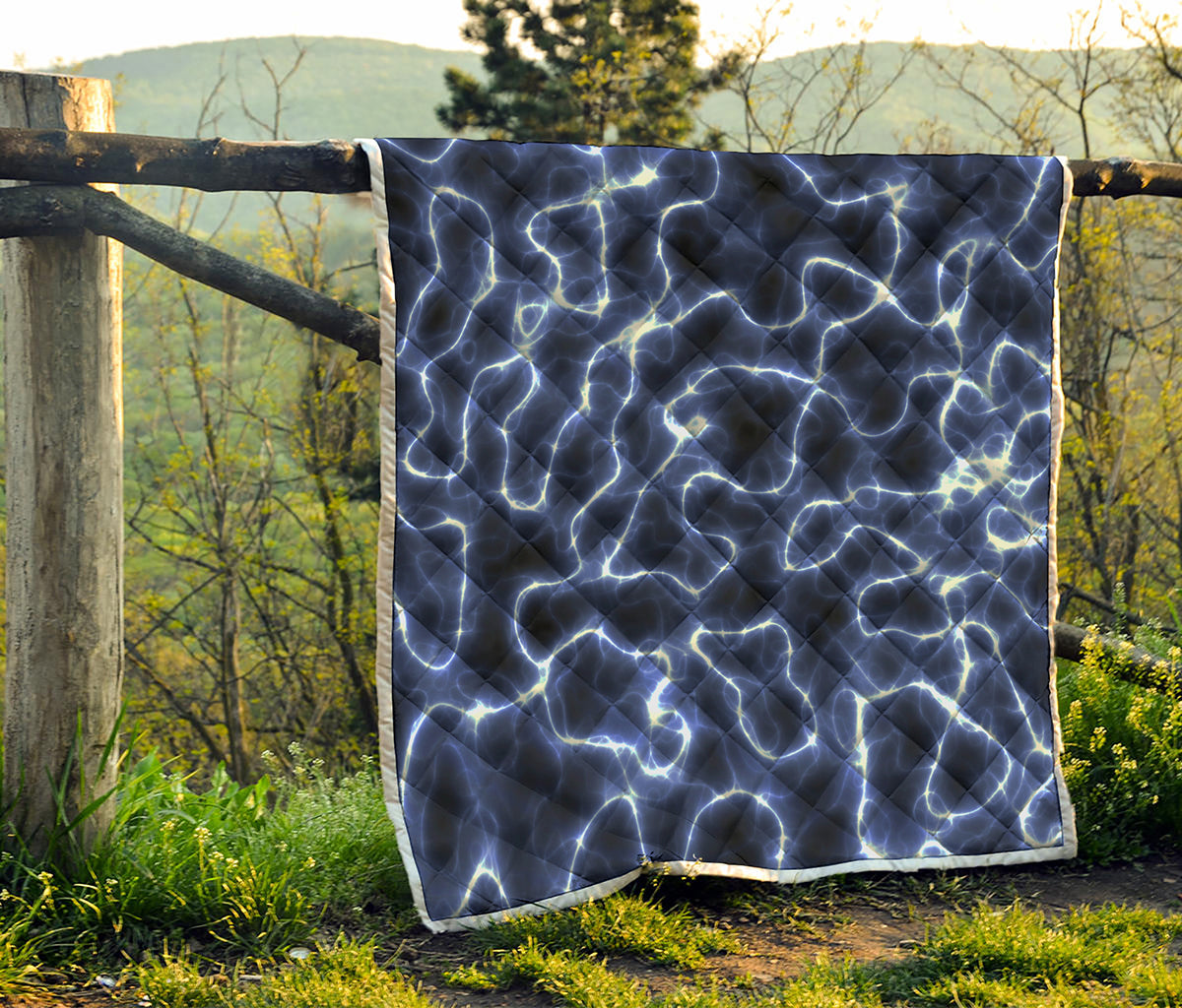 Lightning Chain Print Quilt