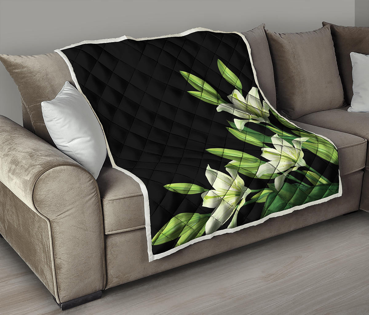 Lily Floral Print Quilt