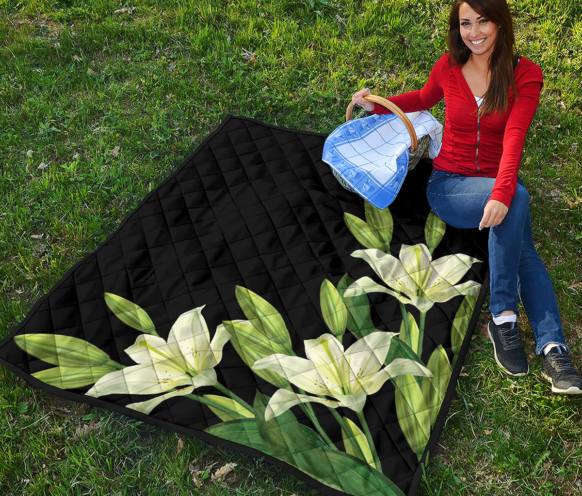 Lily Floral Print Quilt