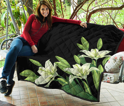 Lily Floral Print Quilt
