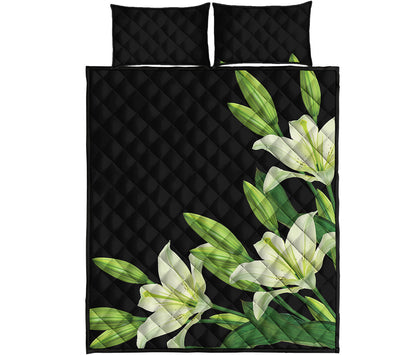 Lily Floral Print Quilt Bed Set
