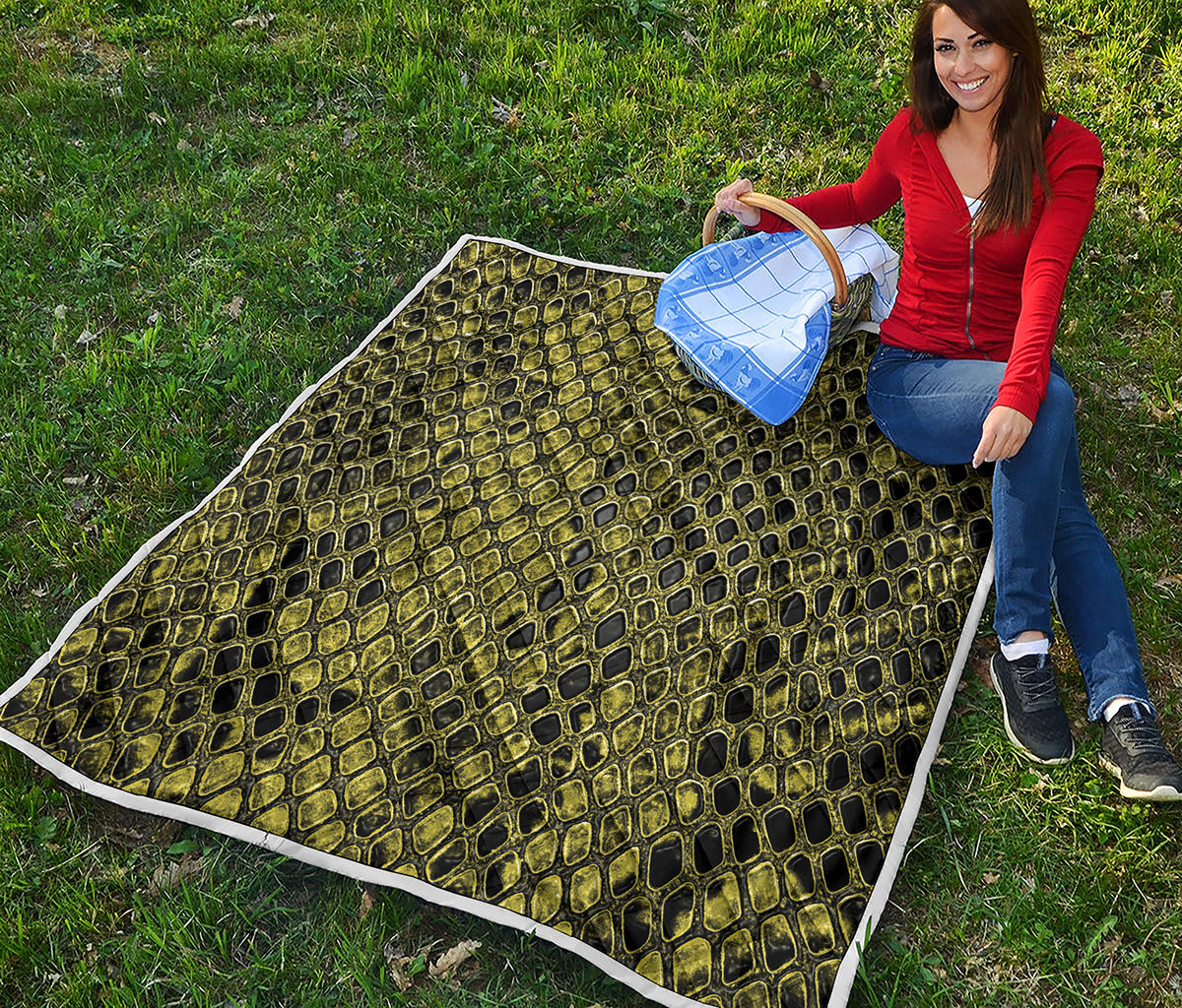Lime Green And Black Snakeskin Print Quilt