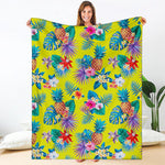 Lime Hawaiian Pineapple Pattern Print Blanket