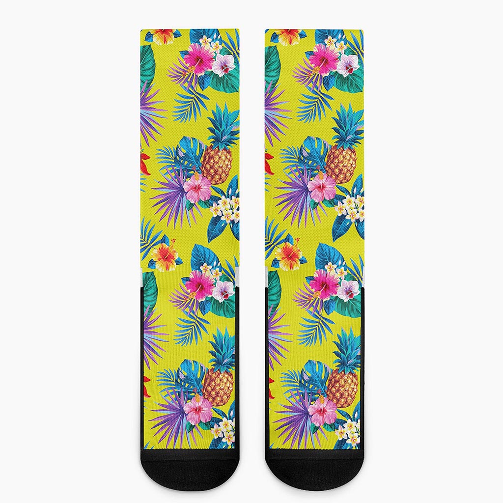 Lime Hawaiian Pineapple Pattern Print Crew Socks