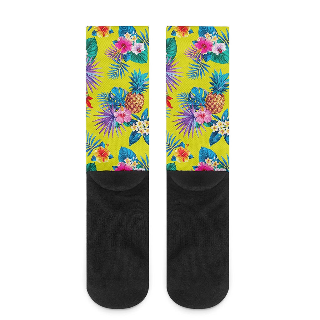 Lime Hawaiian Pineapple Pattern Print Crew Socks