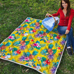 Lime Hawaiian Pineapple Pattern Print Quilt