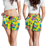 Lime Hawaiian Pineapple Pattern Print Women's Shorts