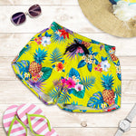 Lime Hawaiian Pineapple Pattern Print Women's Shorts