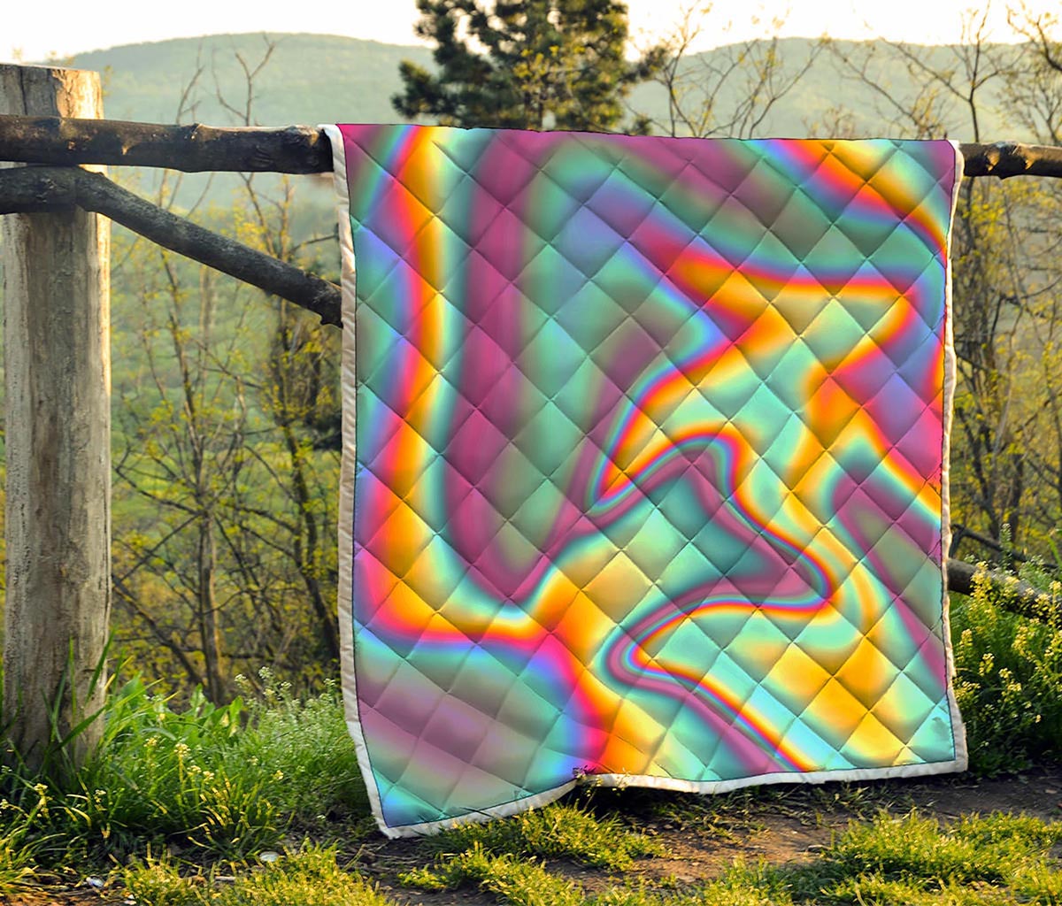 Liquid Holographic Trippy Print Quilt