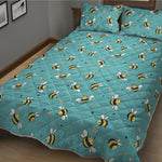 Little Bee Pattern Print Quilt Bed Set