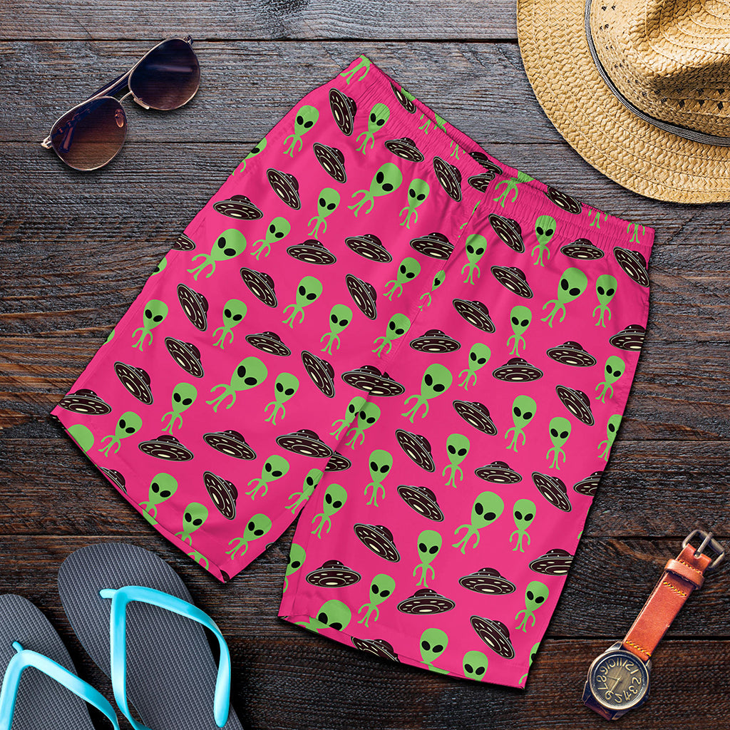 Little Green Alien UFO Print Men's Shorts