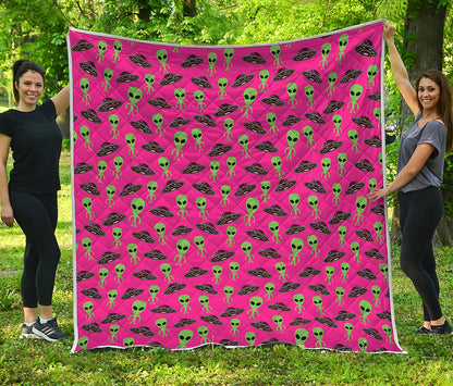 Little Green Alien UFO Print Quilt