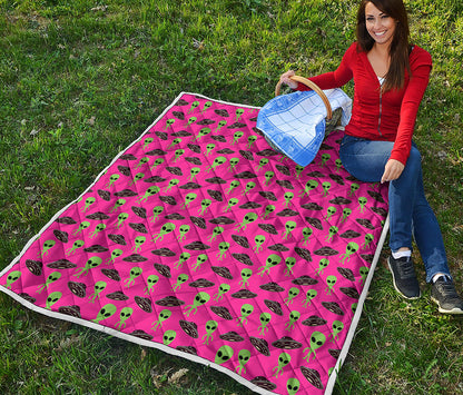 Little Green Alien UFO Print Quilt