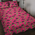 Little Green Alien UFO Print Quilt Bed Set