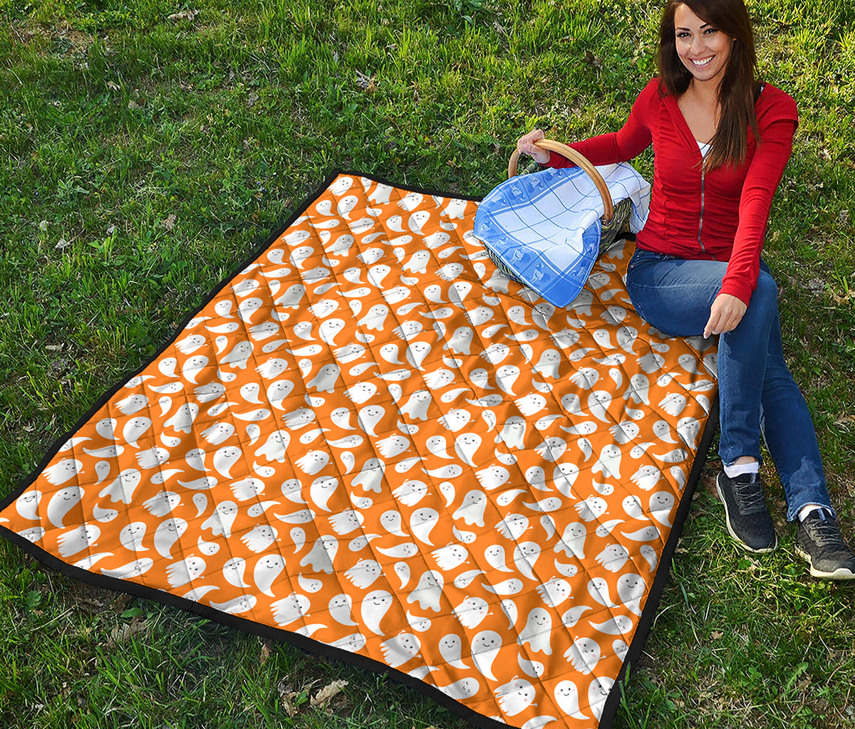 Little Halloween Ghost Pattern Print Quilt