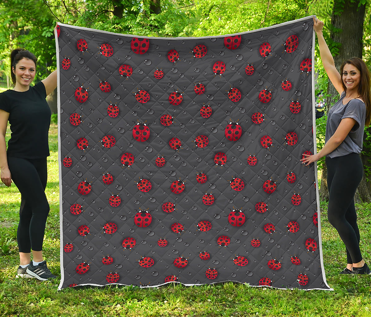 Little Ladybird Pattern Print Quilt