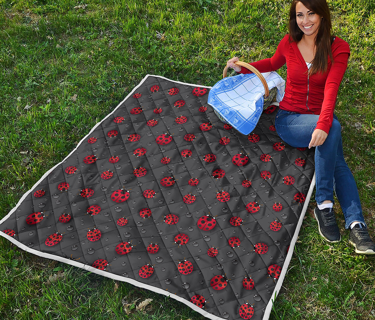 Little Ladybird Pattern Print Quilt