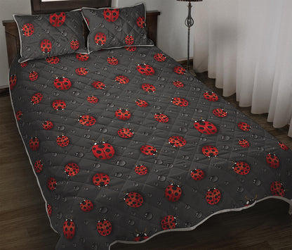 Little Ladybird Pattern Print Quilt Bed Set