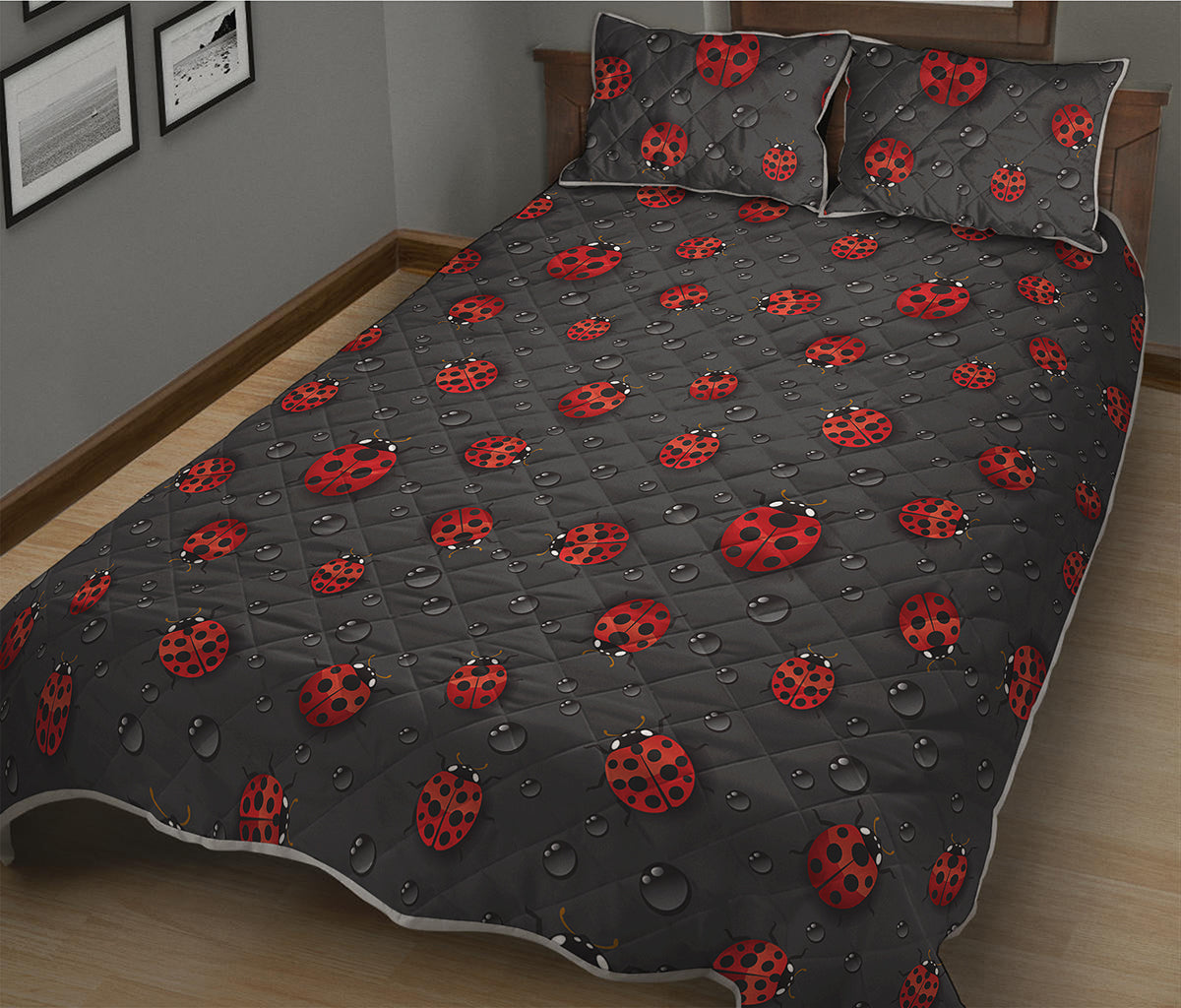 Little Ladybird Pattern Print Quilt Bed Set