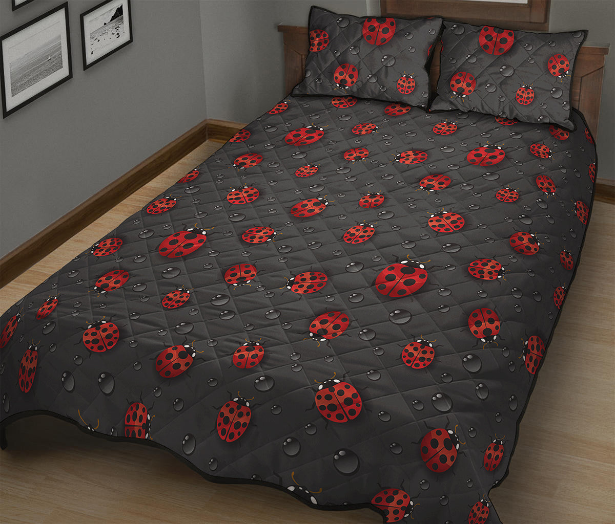 Little Ladybird Pattern Print Quilt Bed Set