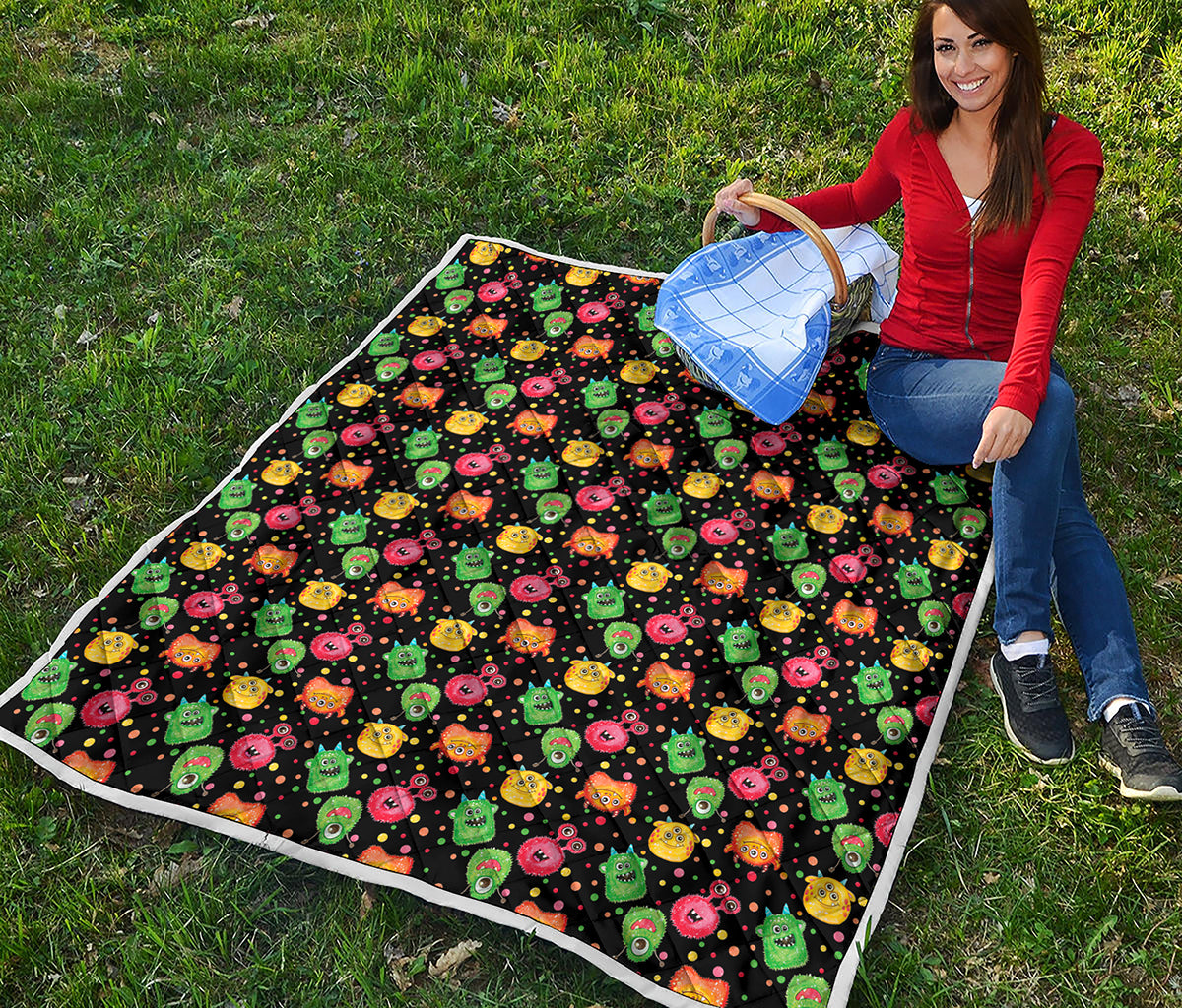 Little Monster Pattern Print Quilt