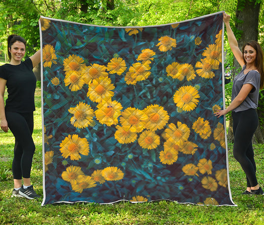 Little Yellow Daisy Print Quilt