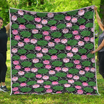 Lotus Flower And Leaf Pattern Print Quilt