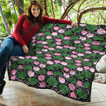 Lotus Flower And Leaf Pattern Print Quilt