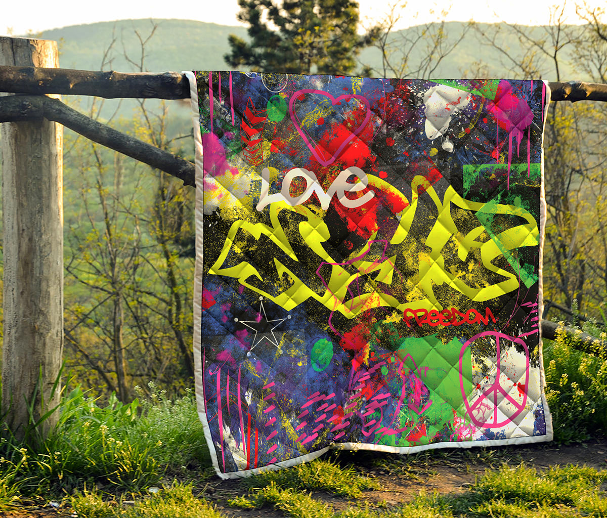 Love NYC Graffiti Print Quilt