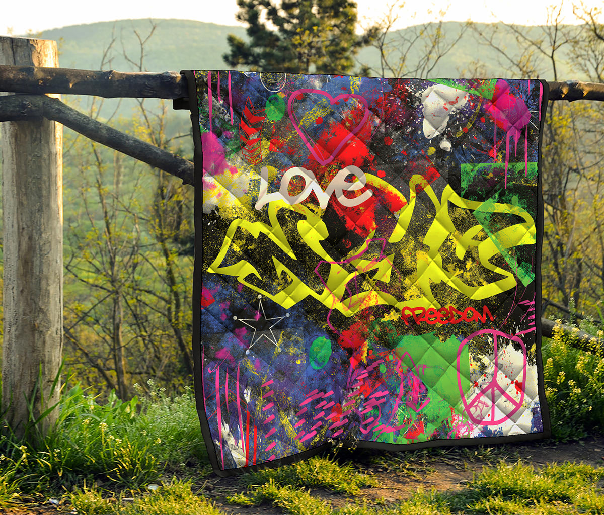 Love NYC Graffiti Print Quilt