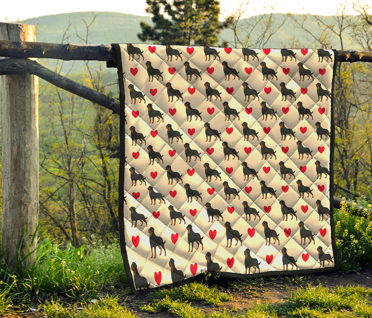 Love Rottweiler Pattern Print Quilt