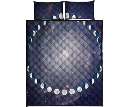 Lunar Phase Cycle Print Quilt Bed Set